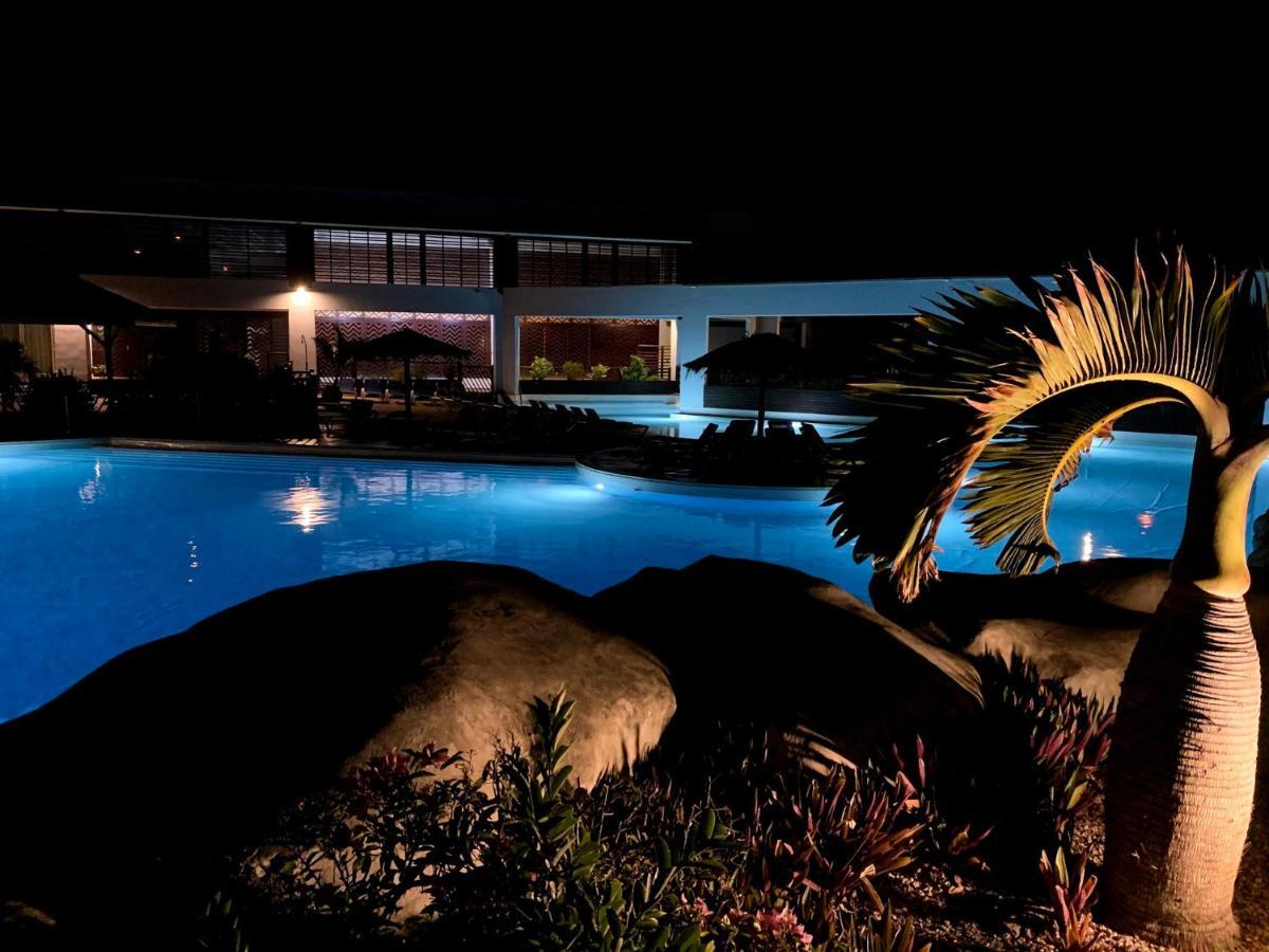 Le Loft Manganao Daire Saint-Francois  Dış mekan fotoğraf